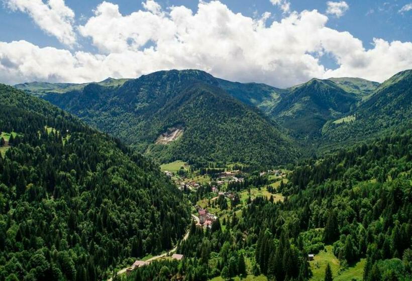هتل Roman Maramures   Ski & Spa Resort