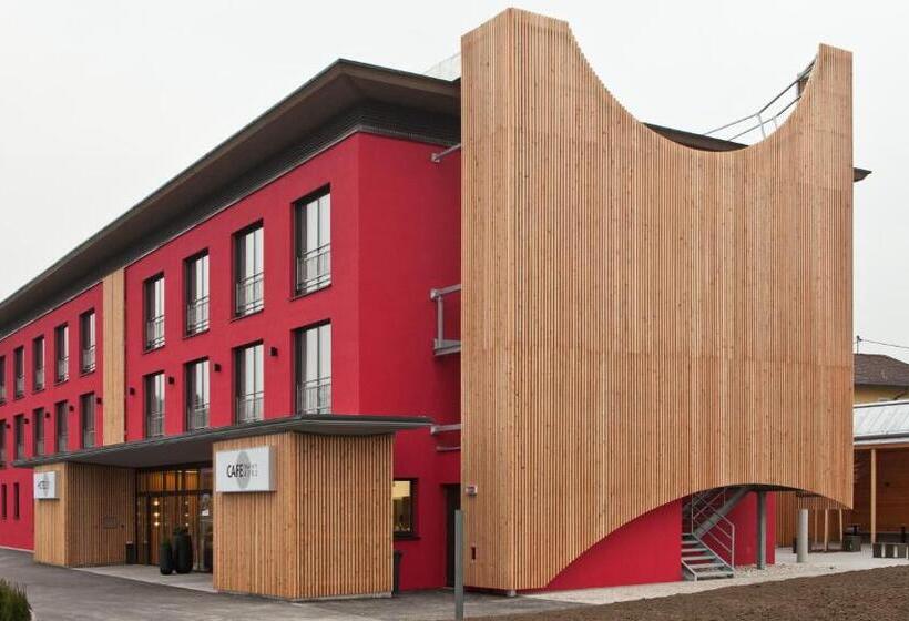 ホテル Wallern Garni