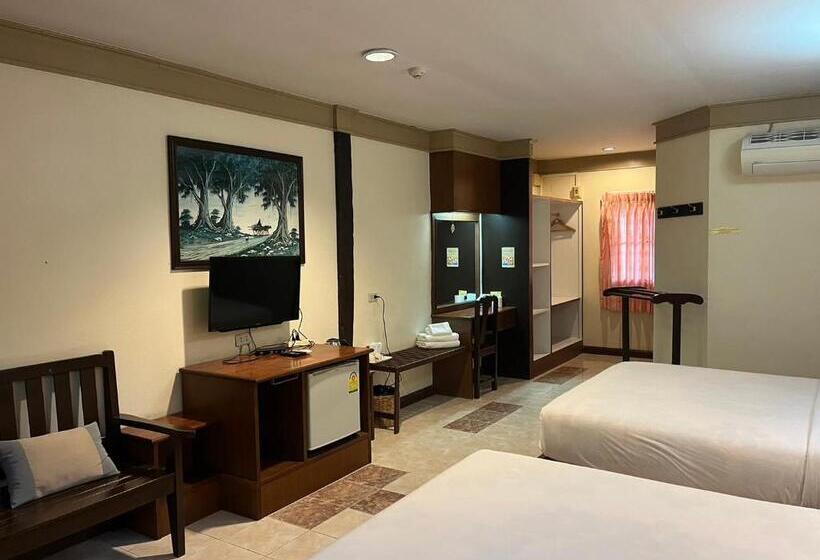 Payamai Resort