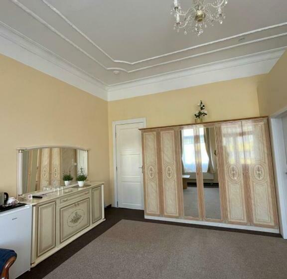 펜션 Apartmány Vila Týniště