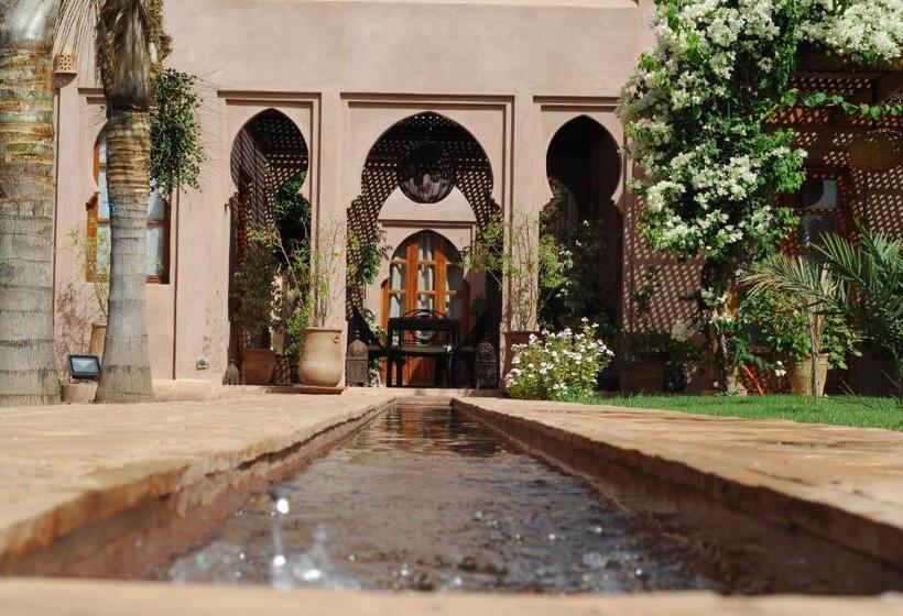 بنسيون Maidan El Arsa