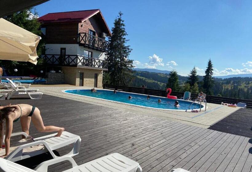 Пансион Panorama Karpat