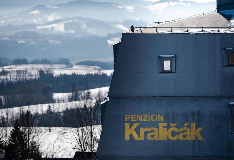 펜션 Penzion Kraličák