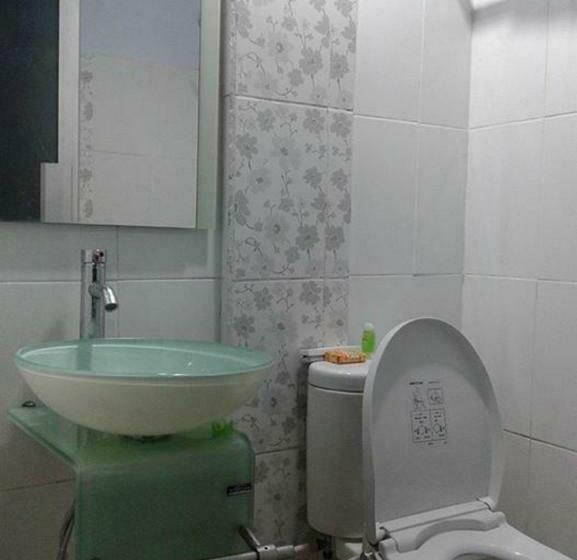 ペンション Reddoorz Syariah Near Rsud Ainun Habibie Gorontalo