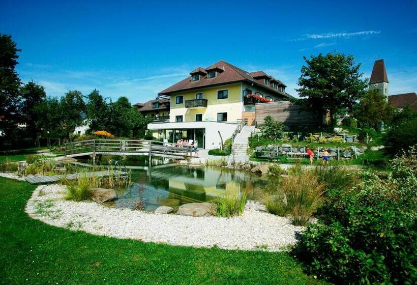 ペンション Weiss S