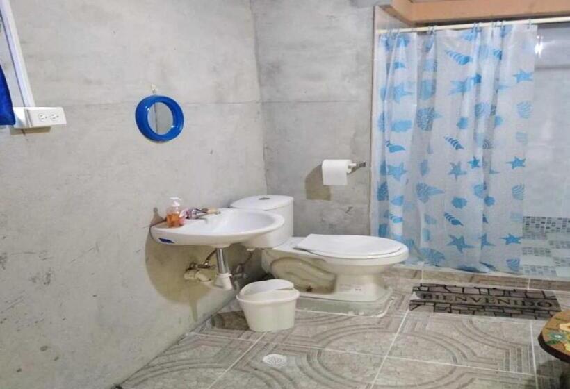 הוסטל Hostal Familiar El ángel Panamá B&b