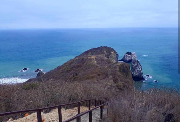 مبيت وإفطار The Lookout Beach