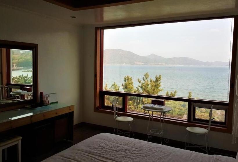 酒店 Namhae Beach
