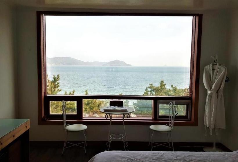 酒店 Namhae Beach