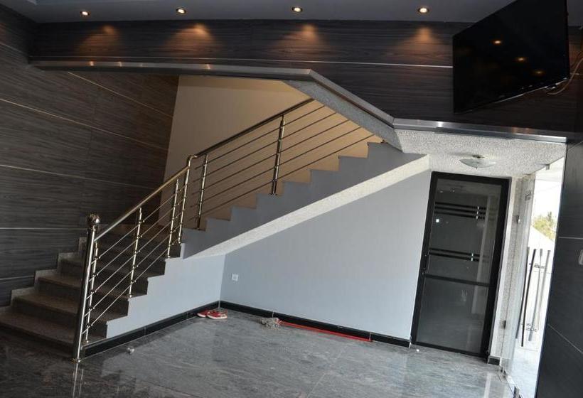 ホテル Pacific, Lda