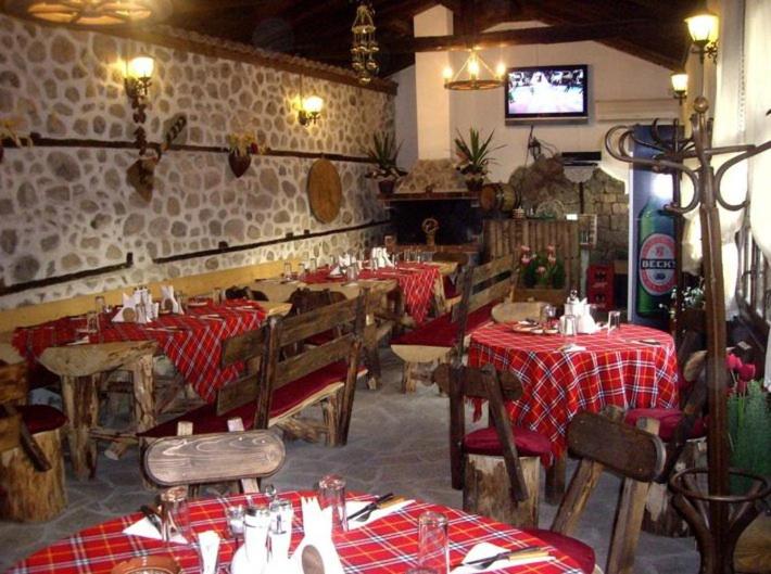 בית מלון כפרי Popsokol House