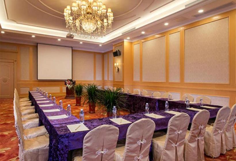 Vienna Hotel Shanwei Haifeng