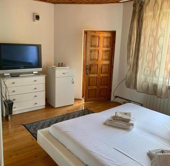 پانسیون Casa Lorena