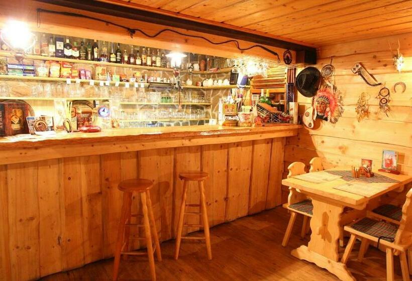 Пансион Country Saloon