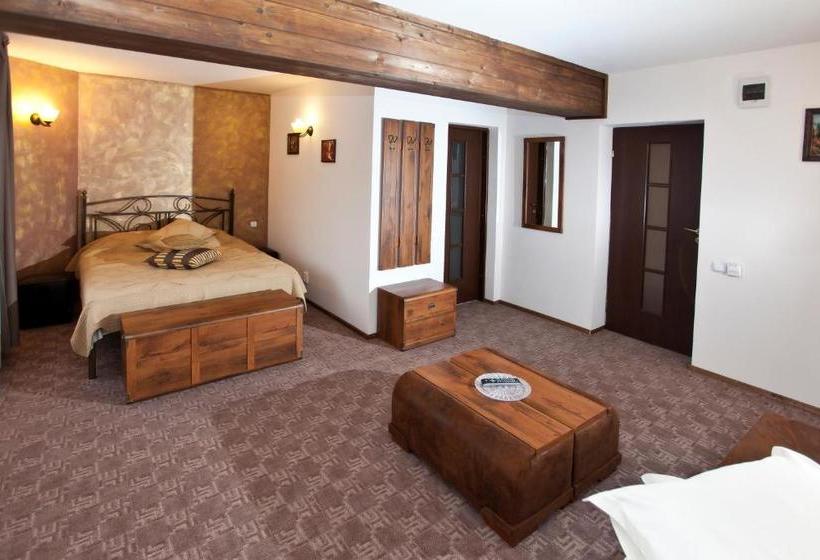 ペンション La Bucovineanca