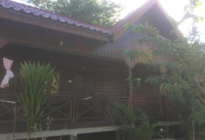 پانسیون Nongsak Riverside Guesthouse & Nongsak Guesthouse