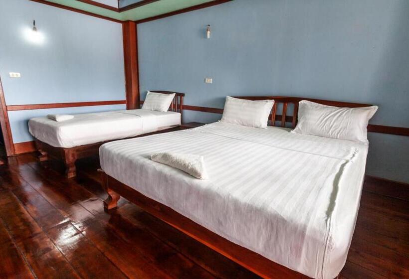 פנסיון Nongsak Riverside Guesthouse & Nongsak Guesthouse