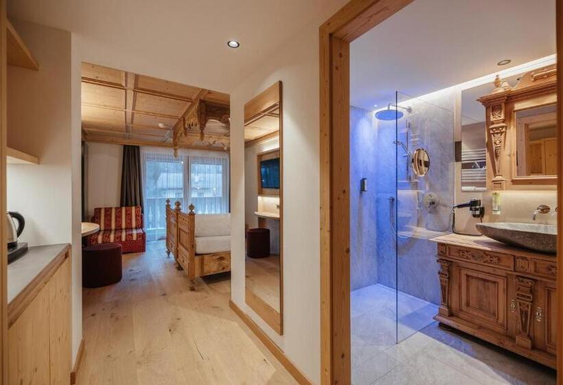 ホテル Albergo Posta Pederoa