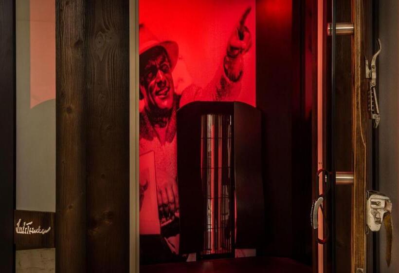 ホテル Albergo Posta Pederoa