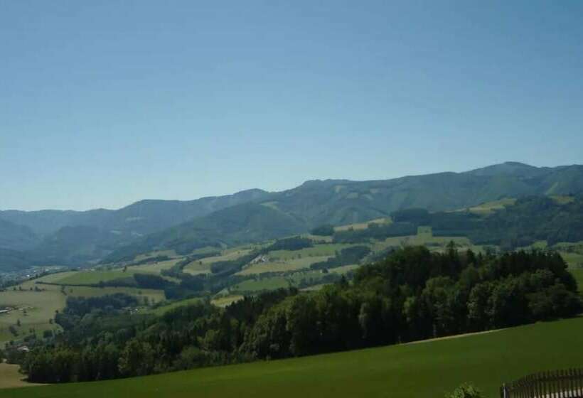 בית מלון כפרי Hochhubergut