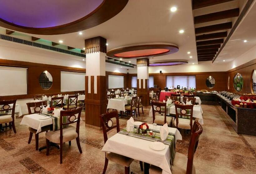 酒店 Keshav Clarks Inn Gadag