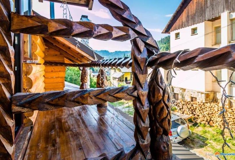 酒店 Taverna Ceahlau