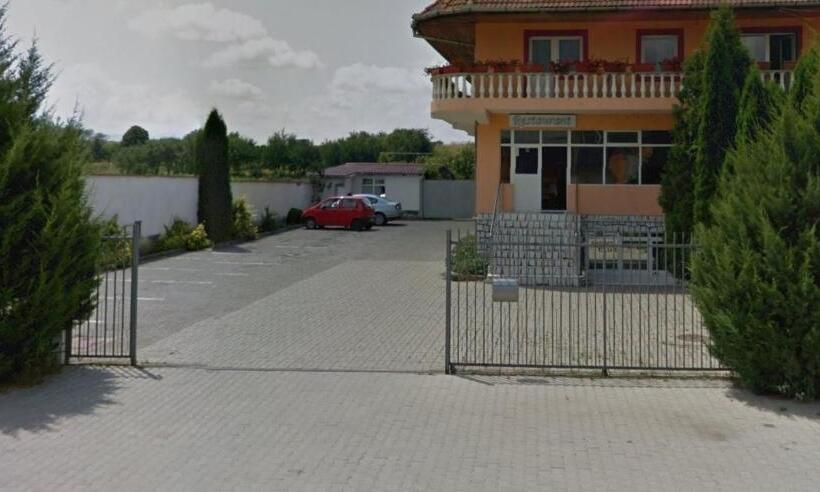 Motel Dracula