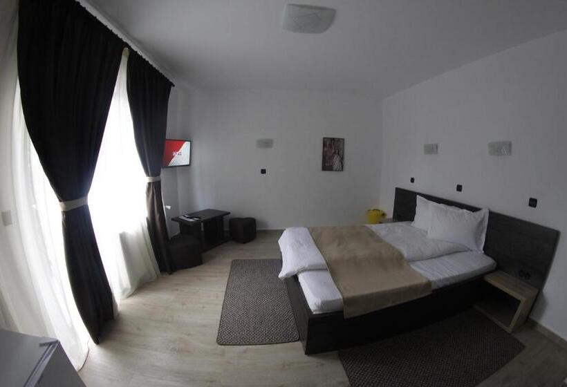 پانسیون Casa Laur Cu Plajă Privată