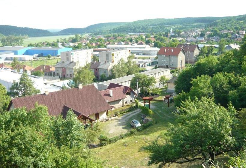 Penzión Skalná Ruža   Kövirózsa Panzió