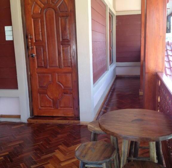 استراحتگاه Chok Wasana Guest House