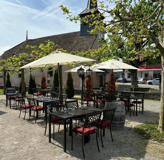 فندق صغير Hôtel Au Boeuf Rouge