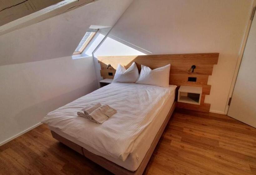 旅馆 Smartroom Hotel Rössli Hunzenschwil