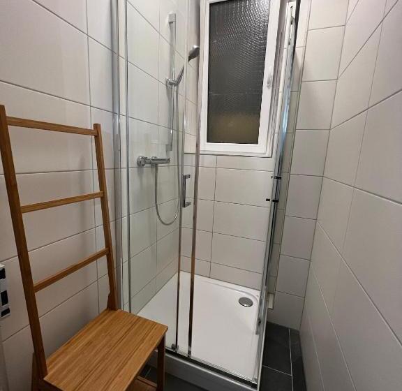 旅馆 Smartroom Hotel Rössli Hunzenschwil
