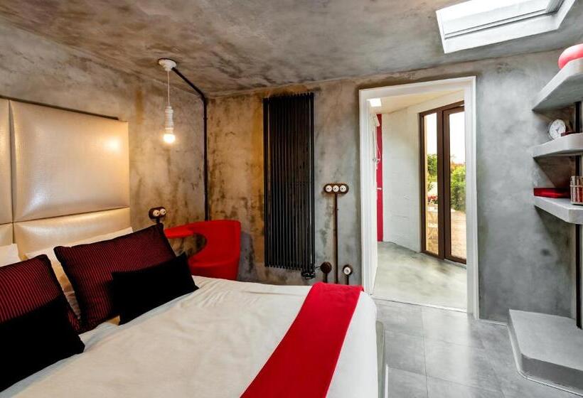 צימר Chateau La Mothe Du Barry