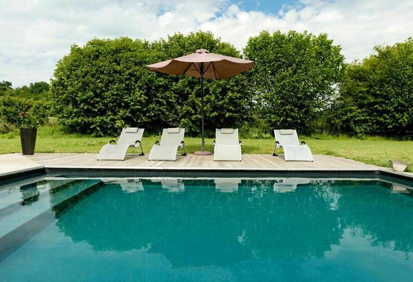 צימר Chateau La Mothe Du Barry