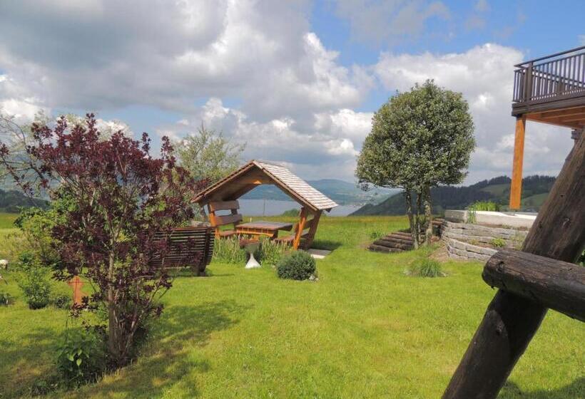 Bed and Breakfast Ferienwohnungen Schöbringer