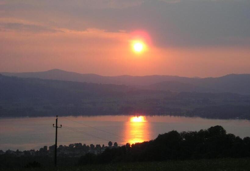 Bed and Breakfast Ferienwohnungen Schöbringer