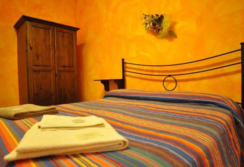 Bed and Breakfast Ostello Del Volo