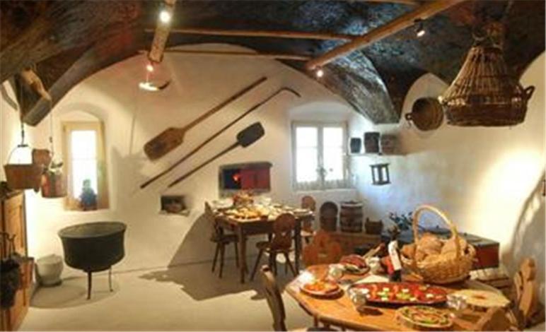 ホテル Crusch Alba Sta Maria