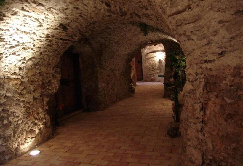 ホテル Crusch Alba Sta Maria