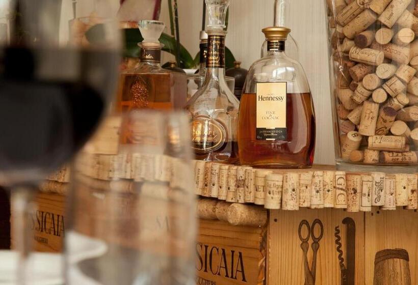 فندق Ristorante Groven
