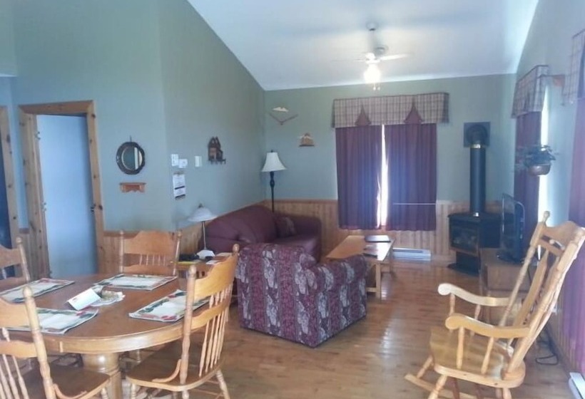 호텔 Villegiature Deux Rivieres Resort