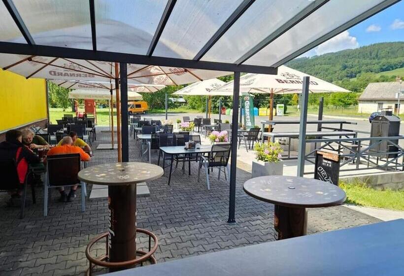 Szálloda Zlatý Chlum