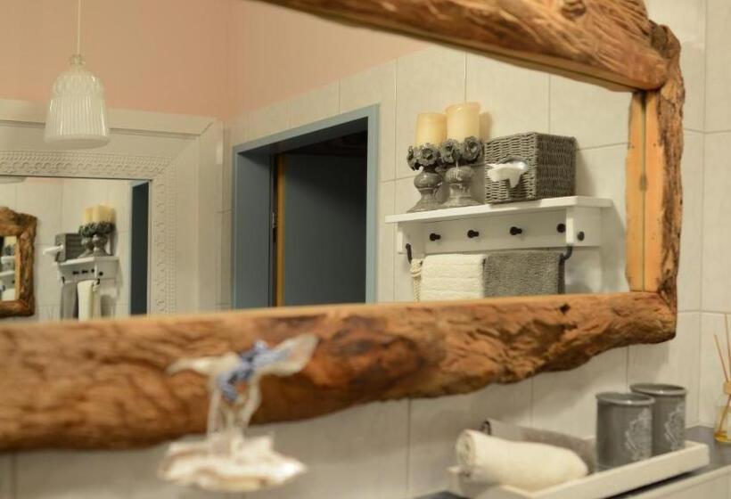 فندق صغير Gasthof Zum Bären Birmenstorf Gmbh