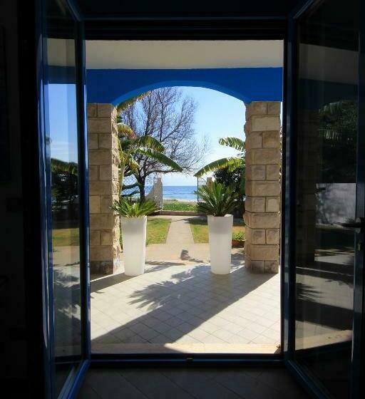 Bed and Breakfast La Casa Sulla Spiaggia