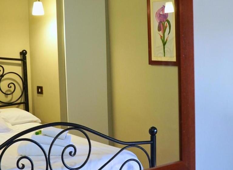 فندق Al Piccolo Borgo Locanda Con Alloggio