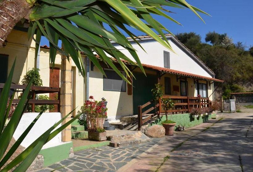 בית מלון כפרי Eco Bio Agriturismo Santacinnara