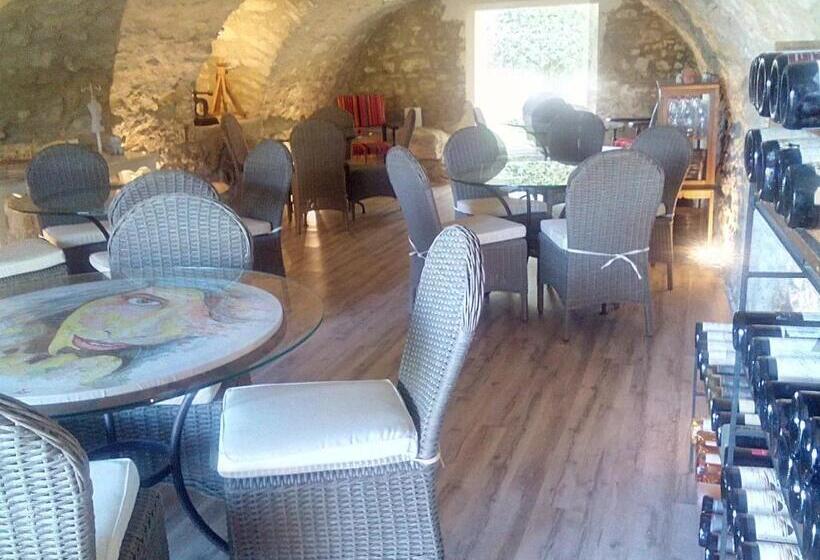 酒店 La Bastide Des Muriers