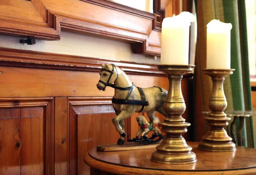 ホテル Schweizerhof Sta Maria