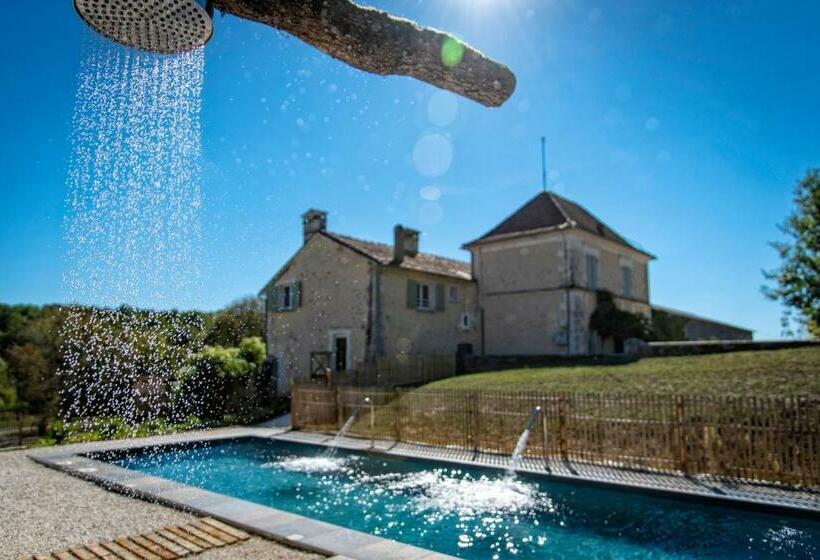 Les Deux Abbesses En Vert | La Grande Maison B&b